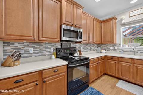 11249 Panther Creek Parkway, Jacksonville FL - photo 17 of 69