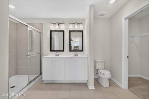 8302 Hawkes Meadow Drive, Jacksonville FL - photo 18 of 42