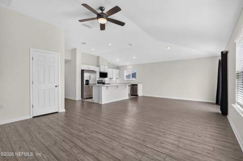 8302 Hawkes Meadow Drive, Jacksonville FL - photo 24 of 42