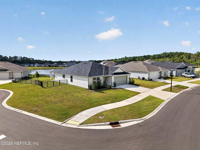 4 bedroom Single Family Residence at 8302 Hawkes Meadow Drive, Hawkes Meadow, Jacksonville — photo 3
