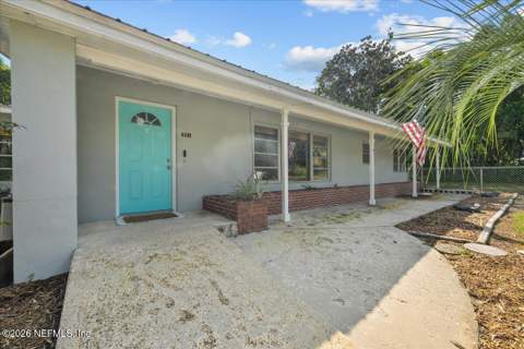 301 Lakeview Avenue, Crescent City FL - photo 8 of 45