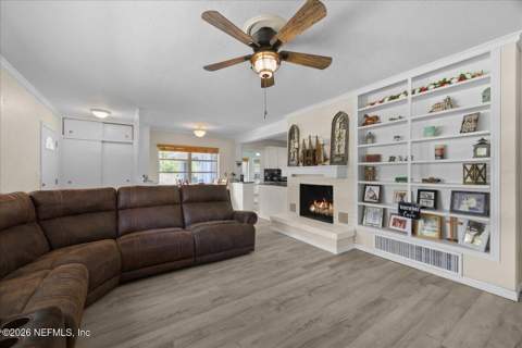 301 Lakeview Avenue, Crescent City FL - photo 12 of 45
