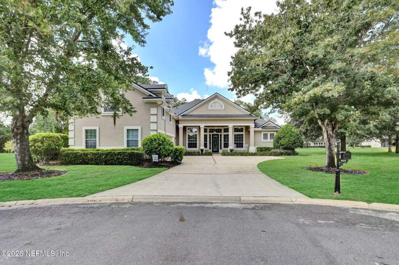 5 bedroom Single Family Residence at 808 Reston Court, Worthington Park, Jacksonville — photo 2