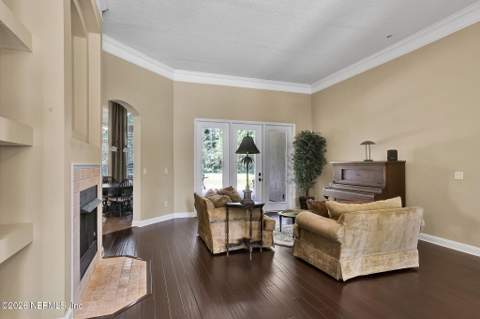 808 Reston Court, Jacksonville FL - photo 12 of 77