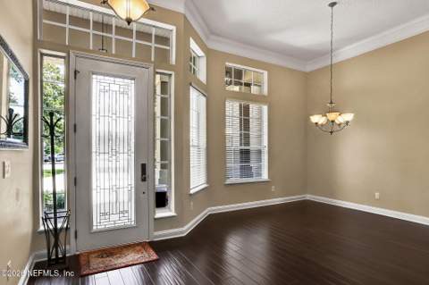 808 Reston Court, Jacksonville FL - photo 6 of 77