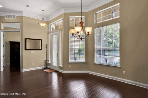 808 Reston Court, Jacksonville FL - photo 7 of 77