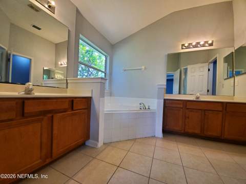 825 Lord Nelson Boulevard, Jacksonville FL - photo 9 of 27