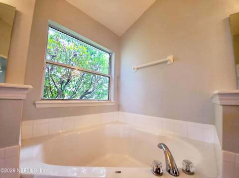 825 Lord Nelson Boulevard, Jacksonville FL - photo 10 of 27