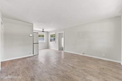 7328 Warner Drive, Jacksonville FL - photo 6 of 36