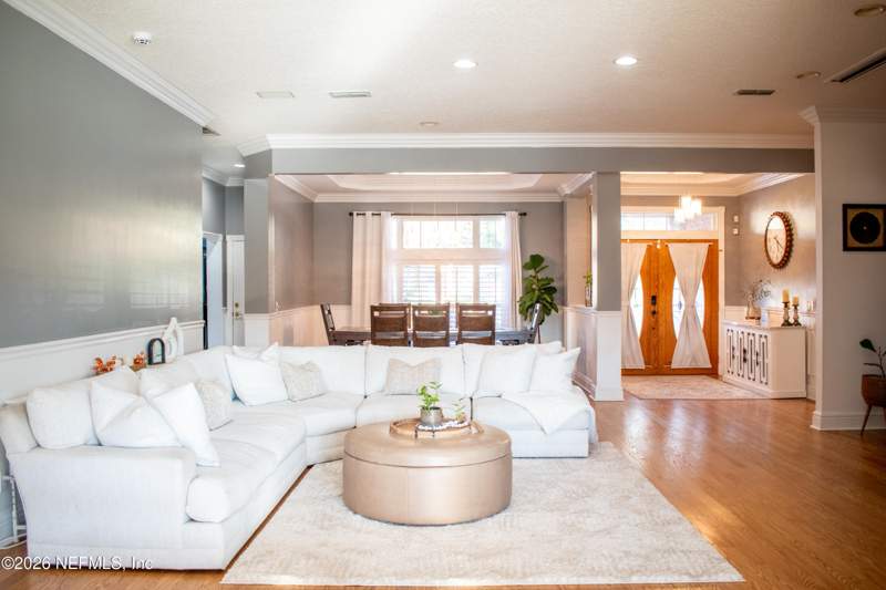 4 bedroom Single Family Residence at 1156 Emilys Walk Lane, Emilys Walk, Jacksonville — photo 5