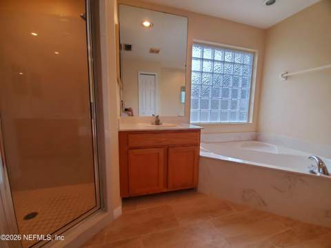 12188 Nettlecreek Drive, Jacksonville FL - photo 10 of 25