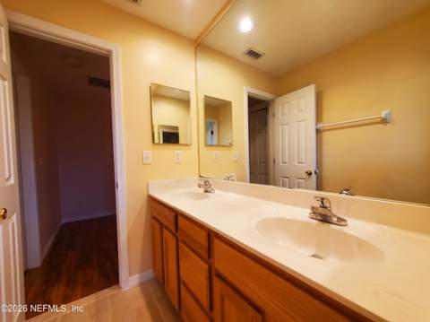 12188 Nettlecreek Drive, Jacksonville FL - photo 12 of 25