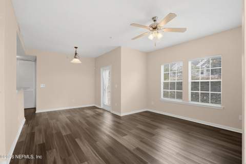575 Oakleaf Plantation Parkway #901, Orange Park FL - photo 9 of 39