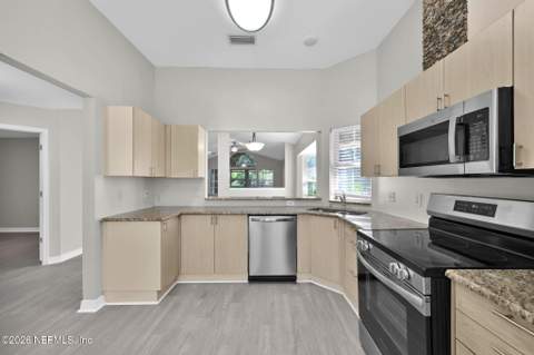 104 Bay Hill Court, Ponte Vedra Beach FL - photo 16 of 46