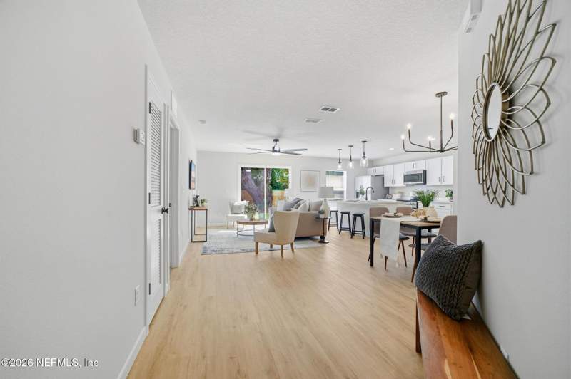3 bedroom Single Family Residence at 6360 Kimberly Lane, Country Club Manor, Jacksonville — photo 5