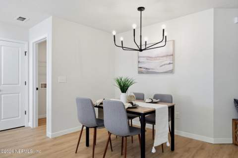 6360 Kimberly Lane, Jacksonville FL - photo 7 of 28