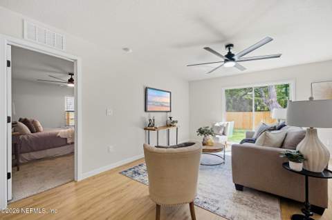 6360 Kimberly Lane, Jacksonville FL - photo 10 of 28