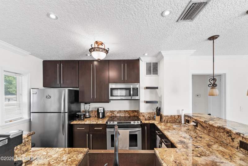 2 bedroom Single Family Residence at 4817 Kerle Street, Murray Hill Heights, Jacksonville — photo 4