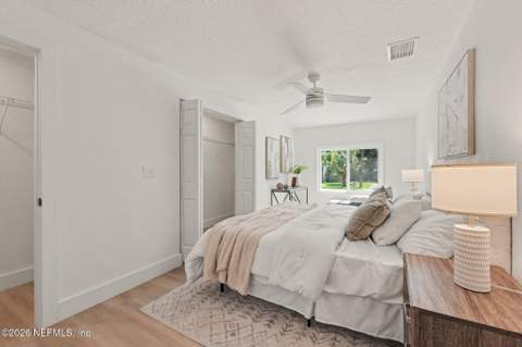 4639 Martingale Road, Jacksonville FL - photo 10 of 25