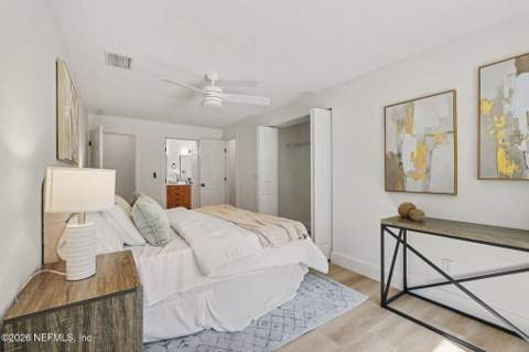 4639 Martingale Road, Jacksonville FL - photo 12 of 25