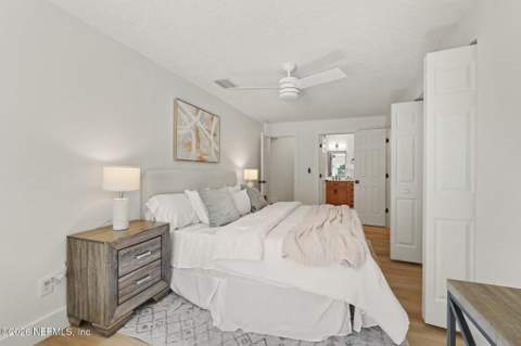 4639 Martingale Road, Jacksonville FL - photo 13 of 25