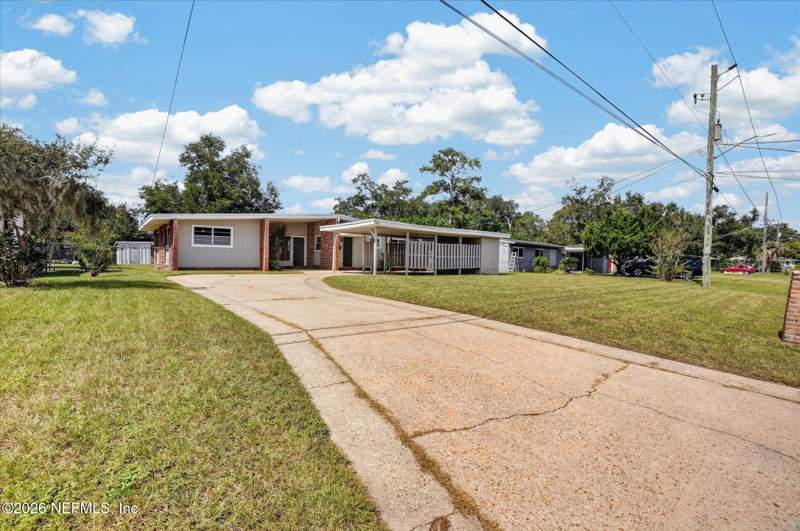 4 bedroom Single Family Residence at 3802 Rendale Drive, Cedar Hills, Jacksonville — photo 2