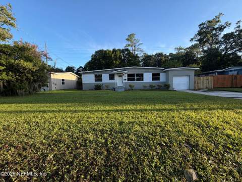 6535 Lou Drive, Jacksonville FL - photo 6 of 25