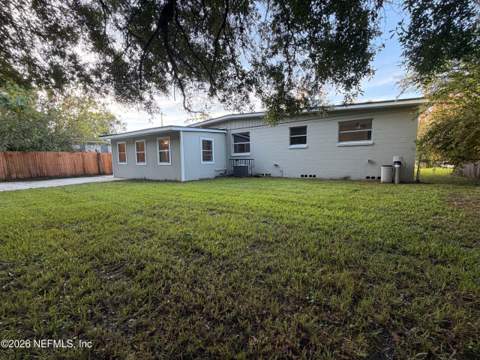6535 Lou Drive, Jacksonville FL - photo 20 of 25