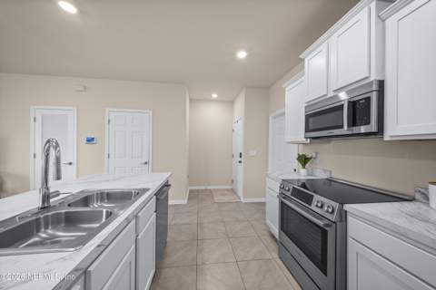 86460 Shortline Circle, Yulee FL - photo 10 of 27