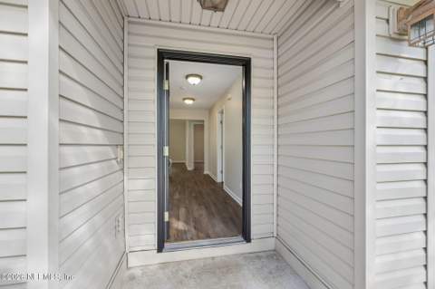207 Hinson Avenue, Jacksonville FL - photo 6 of 31