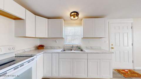 152 Alligator Circle, Crescent City FL - photo 10 of 30