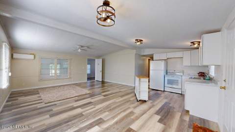 152 Alligator Circle, Crescent City FL - photo 13 of 30
