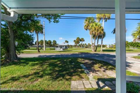 511 Florida Boulevard, Neptune Beach FL - photo 8 of 39