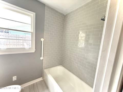 5514 Green Forest Drive, Jacksonville FL - photo 8 of 18
