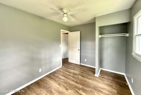 5514 Green Forest Drive, Jacksonville FL - photo 9 of 18