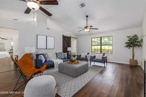 4851 Kangaroo Circle, Middleburg FL - photo 7 of 37