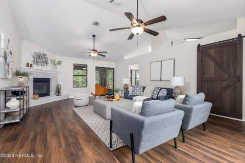 4851 Kangaroo Circle, Middleburg FL - photo 6 of 37