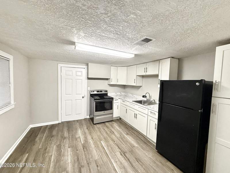 2 bedroom Single Family Residence at 9420 Gibson Avenue, Sherwood Forest, Jacksonville — photo 4