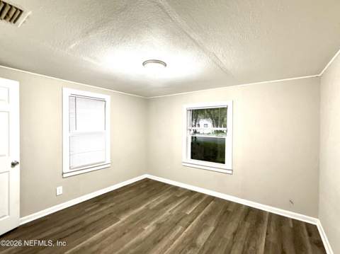 9420 Gibson Avenue, Jacksonville FL - photo 7 of 9
