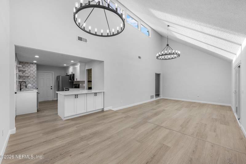 3 bedroom Single Family Residence at 10644 La Mancha Avenue, Southwood, Jacksonville — photo 5
