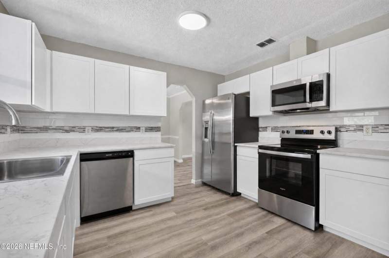 3 bedroom Single Family Residence at 11561 St Josephs Road, Section Land, Jacksonville — photo 3