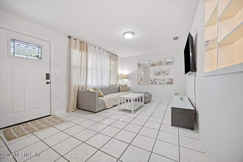 3 bedroom Single Family Residence at 7252 Old Kings Road, Replat Of San Jose, Jacksonville — photo 3