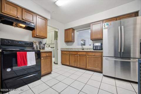 7252 Old Kings Road, Jacksonville FL - photo 6 of 17