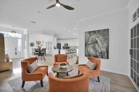 6080 Alpenrose Avenue, Jacksonville FL - photo 16 of 46