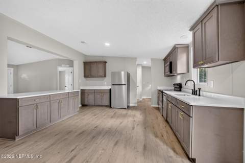 5645 Wandering Trail, Jacksonville FL - photo 6 of 58