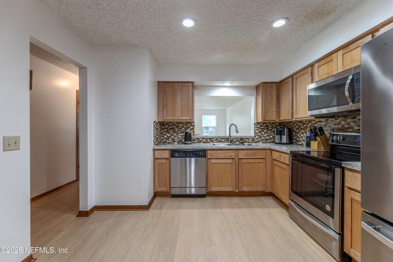 3 bedroom Townhouse at 12057 Cobblewood Lane, Cobblestone Villas, Jacksonville — photo 3