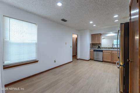 12057 Cobblewood Lane, Jacksonville FL - photo 7 of 39