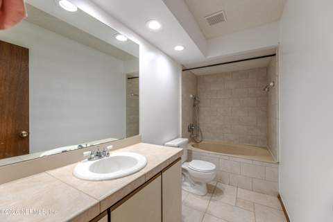 12057 Cobblewood Lane, Jacksonville FL - photo 24 of 39