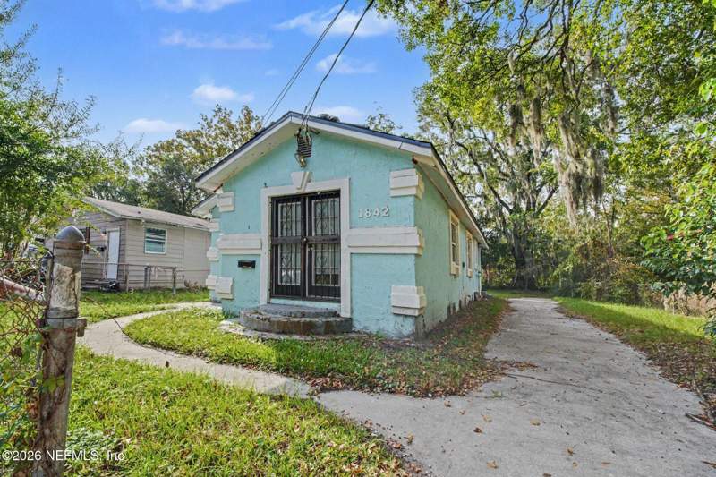 3 bedroom Single Family Residence at 1842 W 27th Street, Royal Terrace, Jacksonville — photo 3