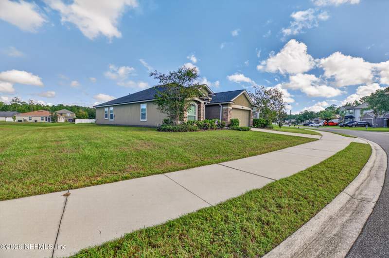 4 bedroom Single Family Residence at 15457 Bareback Drive, Winchester Ridge, Jacksonville — photo 4